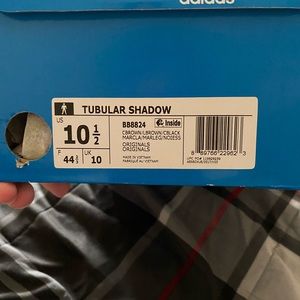 Adidas Tubular shadow